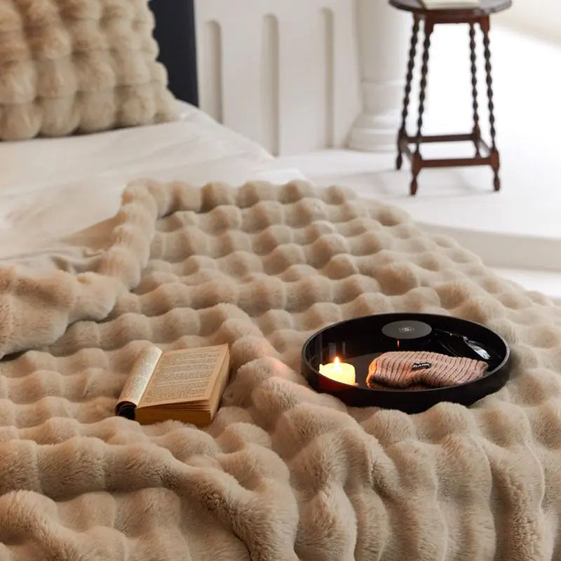 Cozy Blanket Plush Rabbit Blanket Super Soft Blanket Living Room Thickness 540 G/M² Flannel Blanket Sofa Blanket, Warm Blanket Sofa Blanket, Versatile Blanket Blanket For Bed Sofa Bedroom Office, 130 x 160cm Top Store